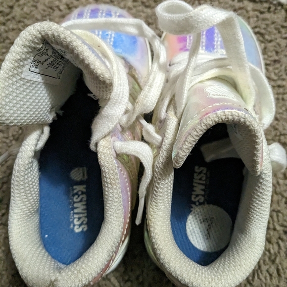 Kids Shoes - Picture 8 of 10